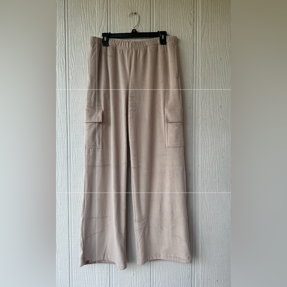 Barefoot Dreams LuxeChic Cargo Pant